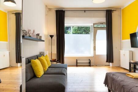 Apartamento Cosy Self Checkin Free Street Parking Berlim